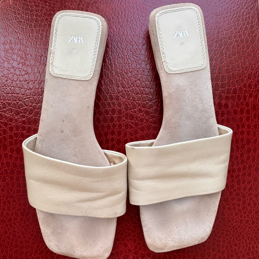 Zara Beige Women's Slide Sandals
